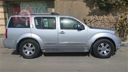 نیسان پاسفایندەر